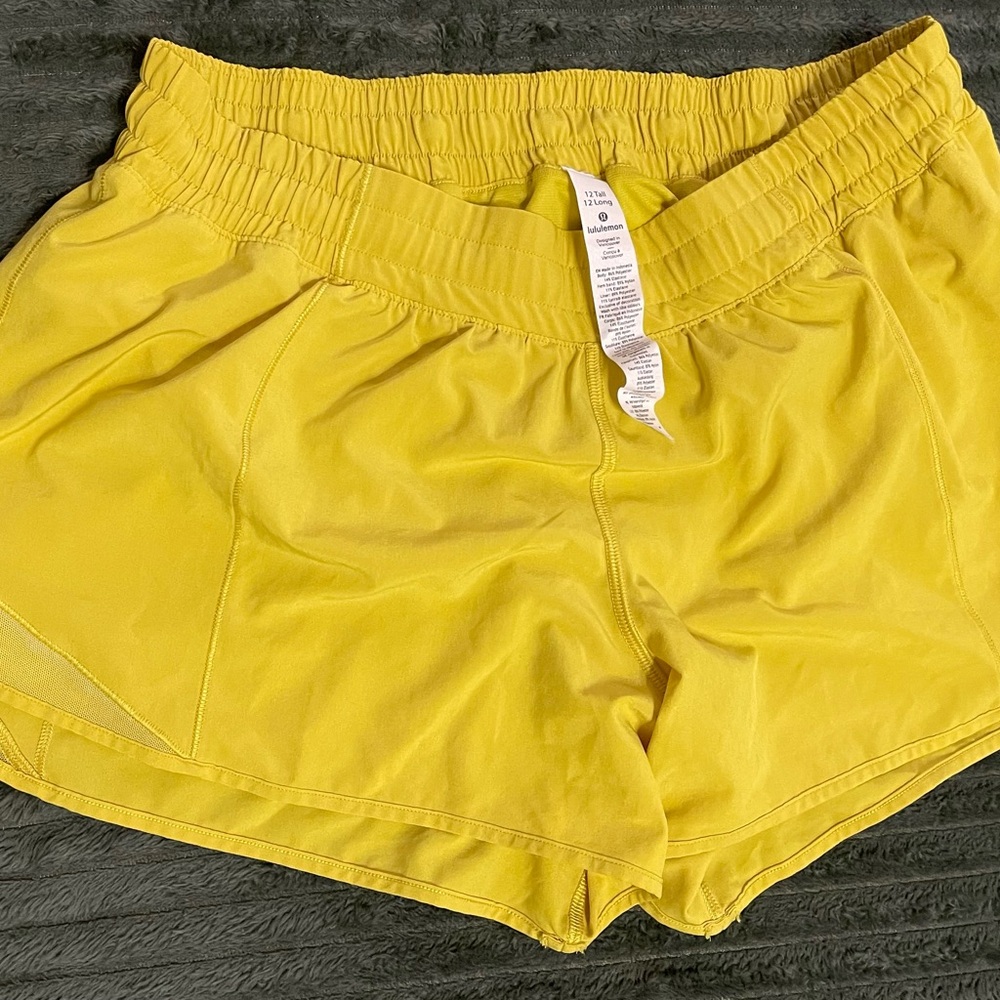 Lululemon Hotty Hot Shorts